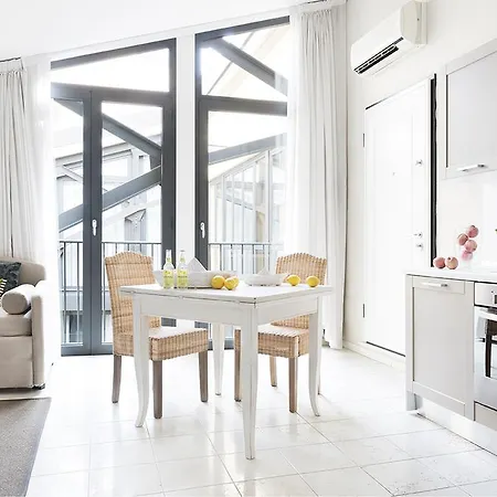 Adriano Aparthotel 4*