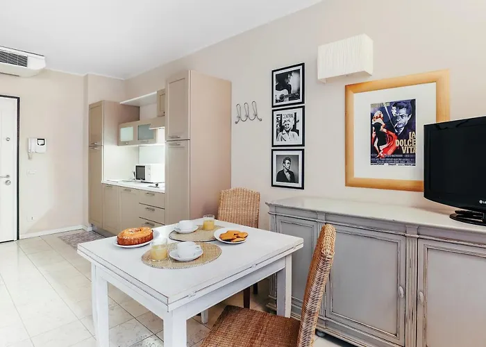 Adriano Appart hôtel Bologne