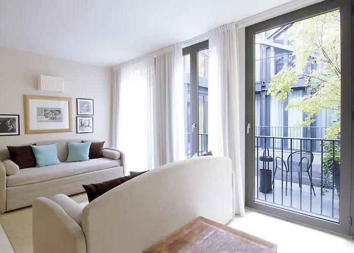 Adriano Lejlighedshotel Bologna