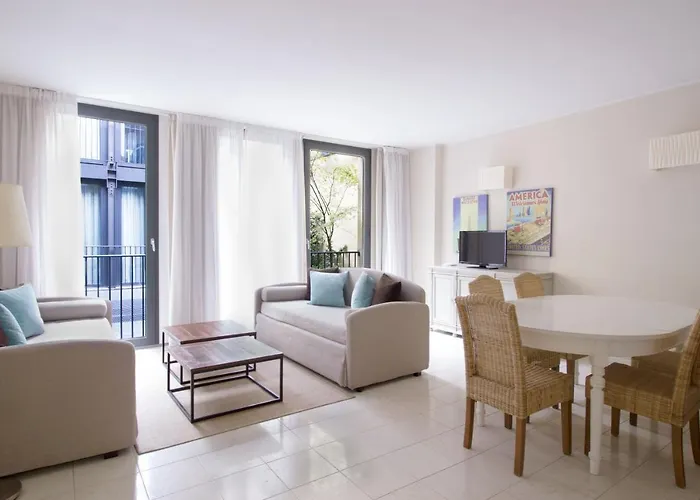 Aparthotel Adriano 4*