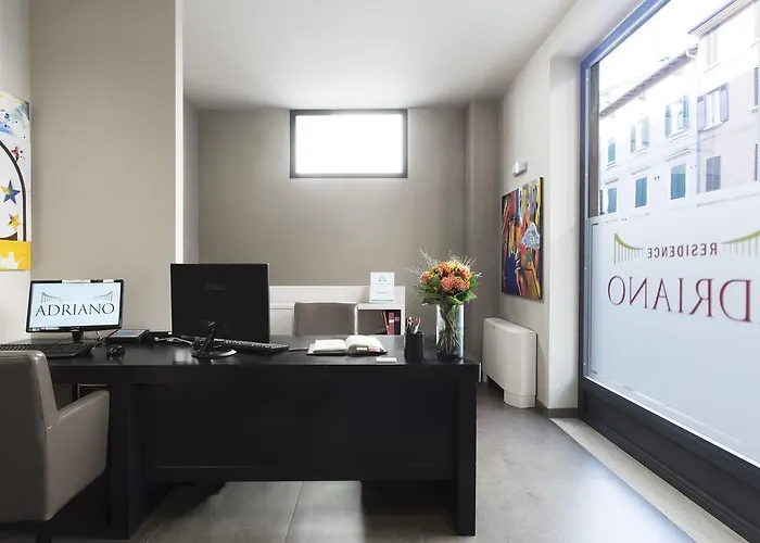 Adriano Aparthotel Bologna